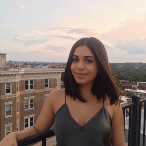 Meet your Posher, Sima